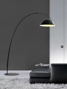 Black Suave Floor Lamp | New Arrival