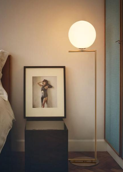 Sphere Floor Lamp | Modern Design